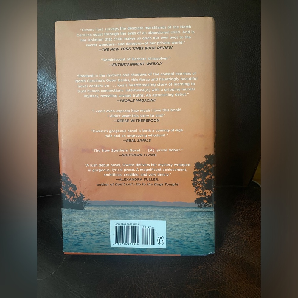 Where The Crawdads Sing by Delia Owens Book! - Picture 2 of 3